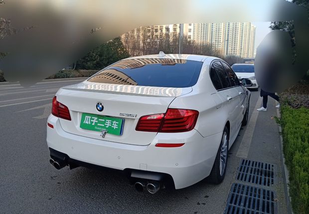 宝马5系 535i [进口] 2014款 3.0T 自动 汽油 设计套装型 