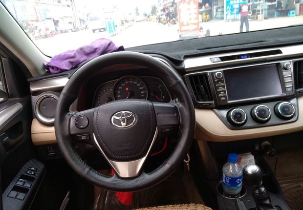 丰田RAV4 2013款 2.0L 手动 前驱 都市型 (国Ⅳ) 