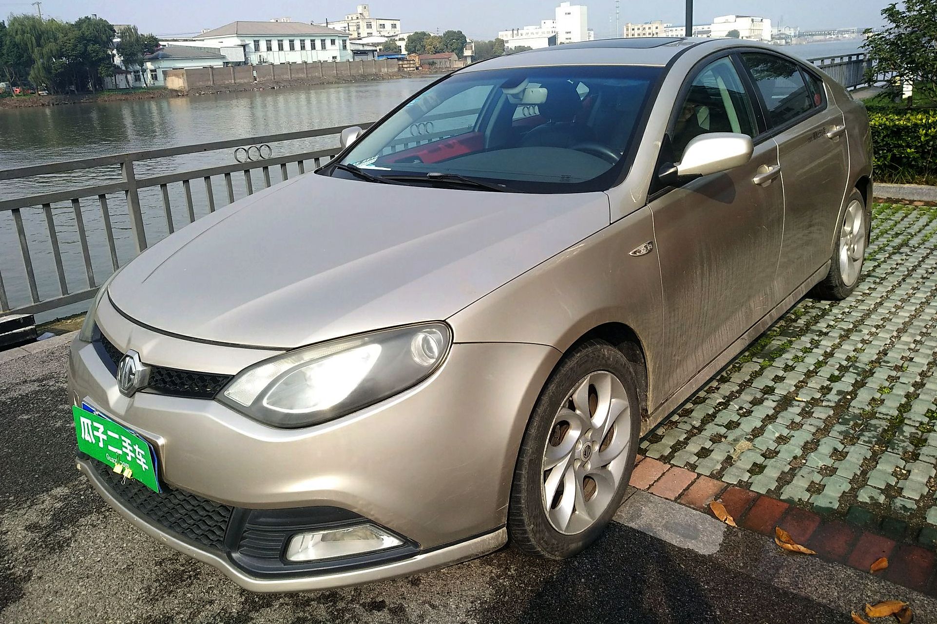 mg6 2010款 掀背 1.8t 自動精英版