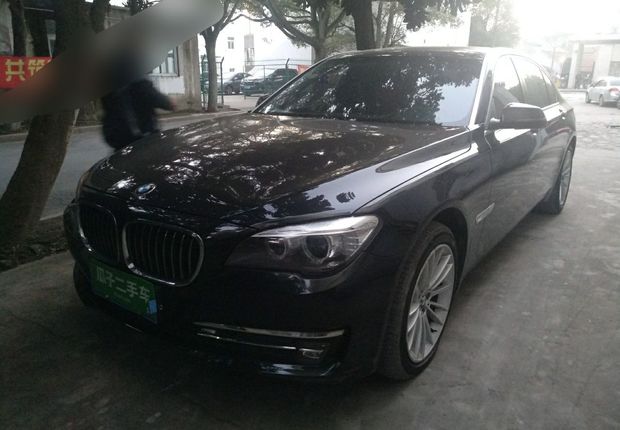 宝马7系 730Li [进口] 2014款 3.0L 自动 汽油 臻享型 (欧Ⅳ) 