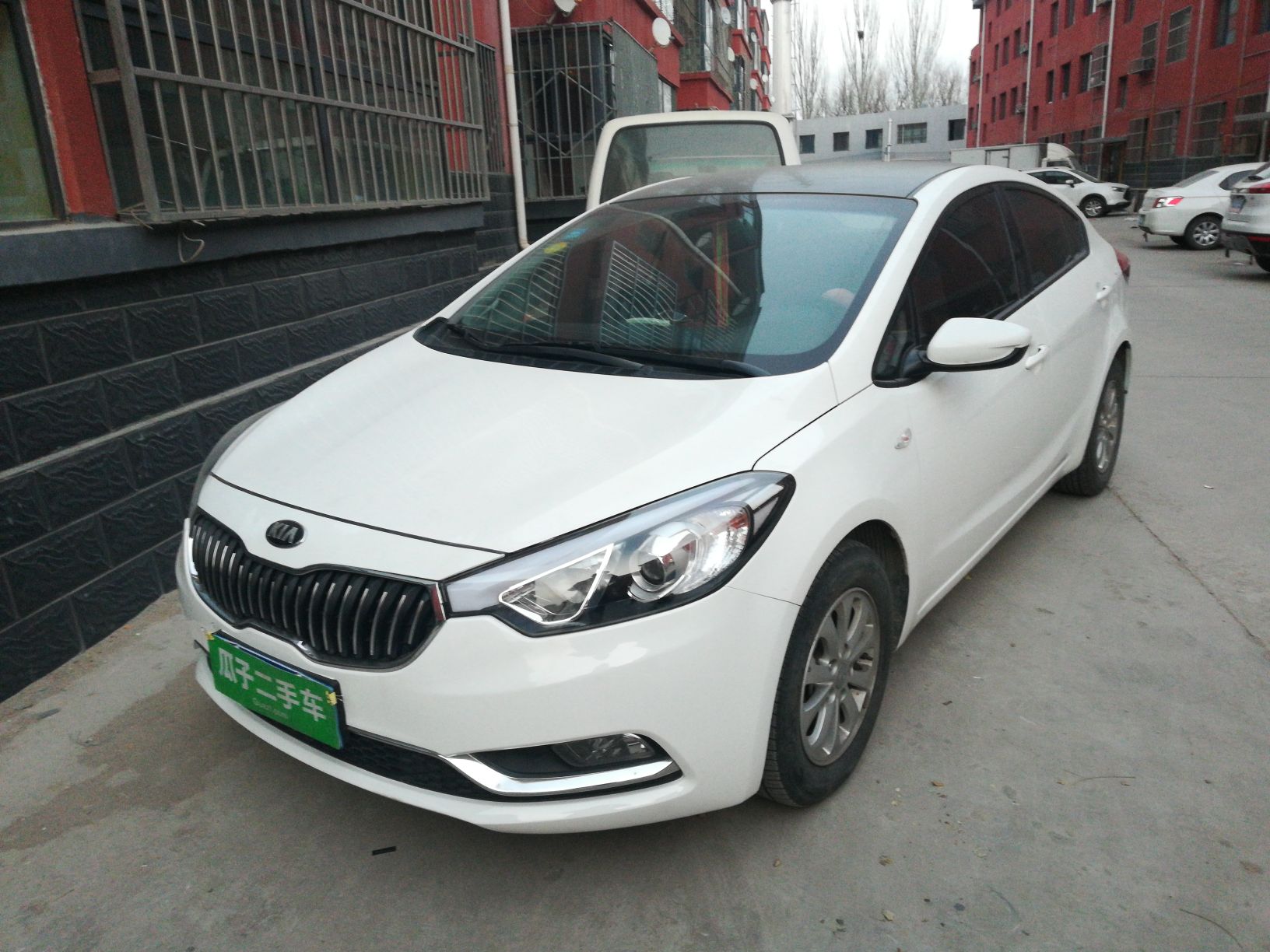 起亚k3 2015款 1.6l 手动gl