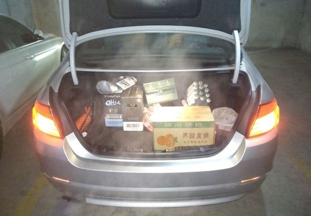 宝马5系 523Li 2012款 2.5L 自动 汽油 豪华型 (国Ⅳ) 