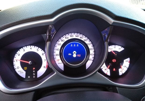 凯迪拉克SRX [进口] 2013款 3.0L 自动 四驱 豪华型 