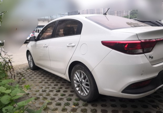 起亚K2 2017款 1.4L 自动 4门5座三厢车 GLS (国Ⅴ) 