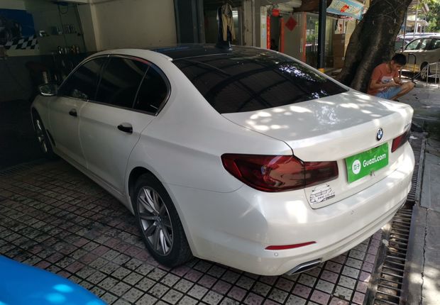 宝马5系 528Li 2018款 2.0T 自动 汽油 上市特别版 (国Ⅴ) 