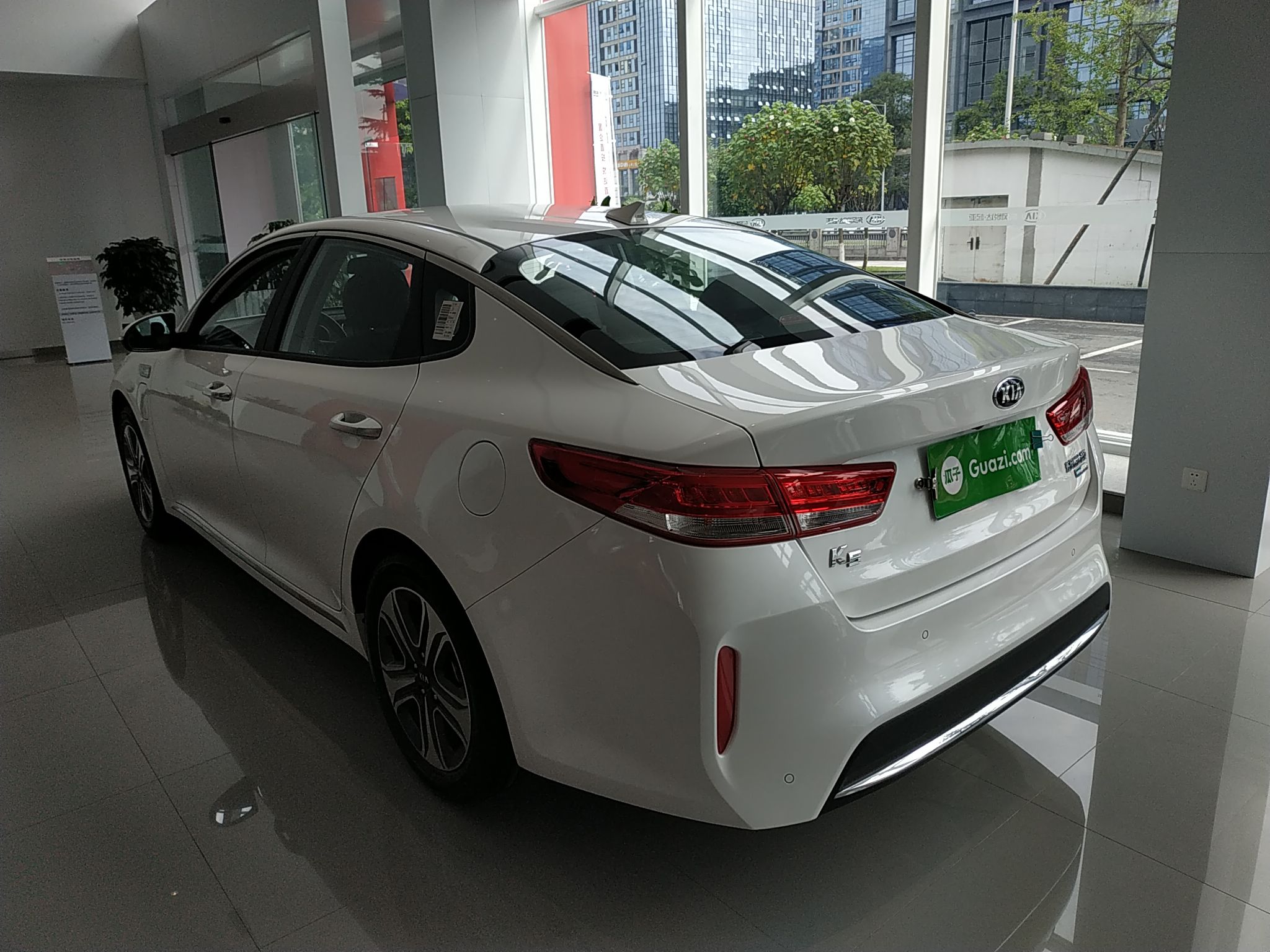 起亞k5 phev 2018款 2.0l 自動 智享版 (國Ⅴ)