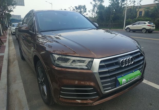 奥迪Q5L 45TFSI 2018款 2.0T 自动 尊享时尚型 (国Ⅴ) 