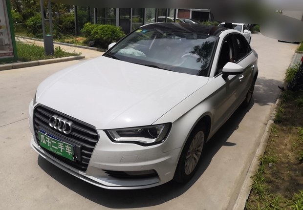 奥迪A3 35TFSI 2016款 1.4T 自动 领英型Limousine (国Ⅴ) 