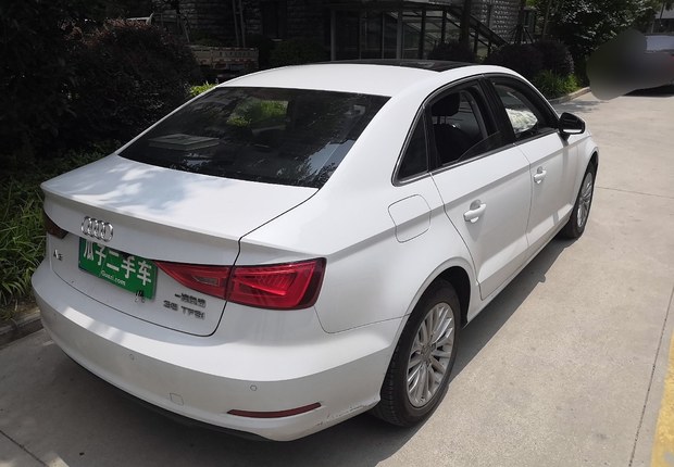 奥迪A3 35TFSI 2016款 1.4T 自动 领英型Limousine (国Ⅴ) 