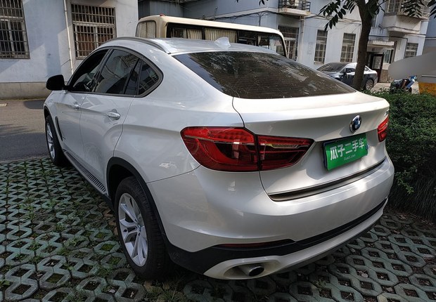 宝马X6 28i [进口] 2015款 2.0T 自动 四驱 汽油 