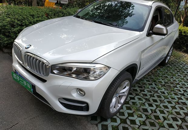 宝马X6 28i [进口] 2015款 2.0T 自动 四驱 汽油 