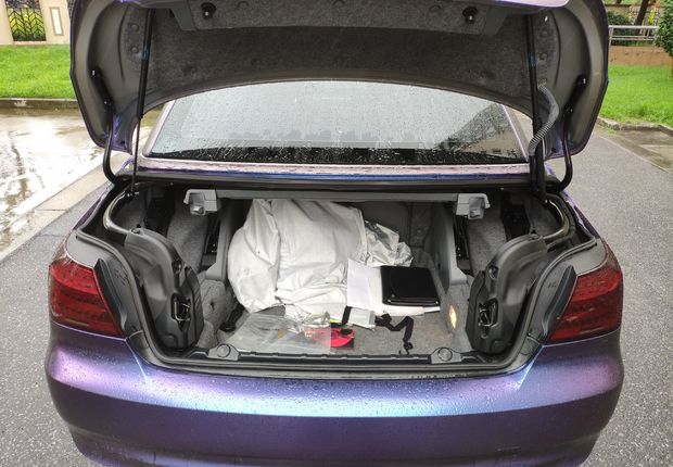 宝马3系敞篷 325i [进口] 2011款 2.5L 自动 汽油 