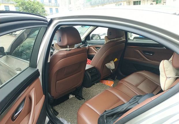 宝马5系 520Li 2014款 2.0T 自动 汽油 典雅型 (国Ⅳ) 