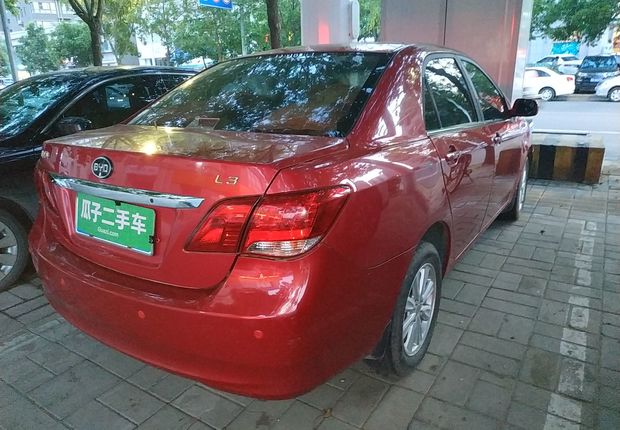 比亚迪L3 2012款 1.5L 手动 舒适型 (国Ⅳ) 