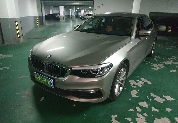 宝马5系 528Li 2018款 2.0T 自动 汽油 上市特别版 (国Ⅴ) 