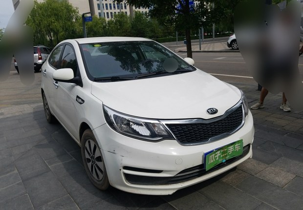 起亚K2 2015款 1.4L 自动 4门5座三厢车 GLS (国Ⅳ) 