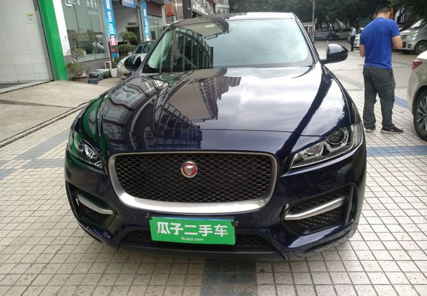 捷豹F-PACE [进口] 2019款 2.0T 自动 R-SPORT运动版 