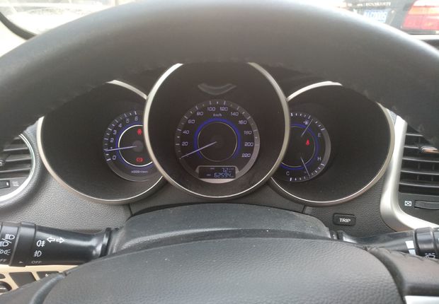 长安逸动 2014款 1.6L 手动 豪华型 (国Ⅳ) 