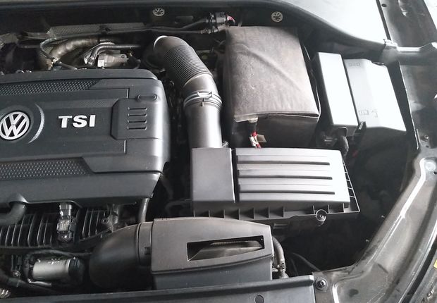 大众帕萨特 2016款 1.8T 自动 汽油 330TSI尊荣版 (国Ⅴ) 