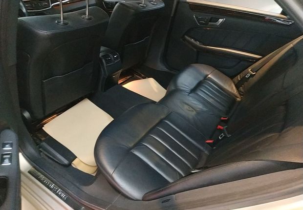 奔驰E级 E300L 2012款 3.0L 自动 汽油 优雅型 (国Ⅳ) 