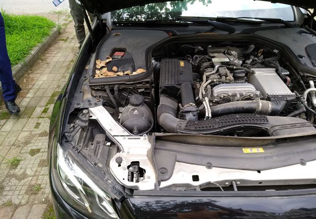 奔驰E级 E300 2017款 2.0T 自动 汽油 运动型改款 (国Ⅴ) 