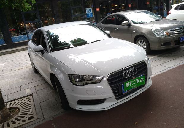 奥迪A3 35TFSI 2014款 1.4T 自动 进取型Limousine (国Ⅳ) 