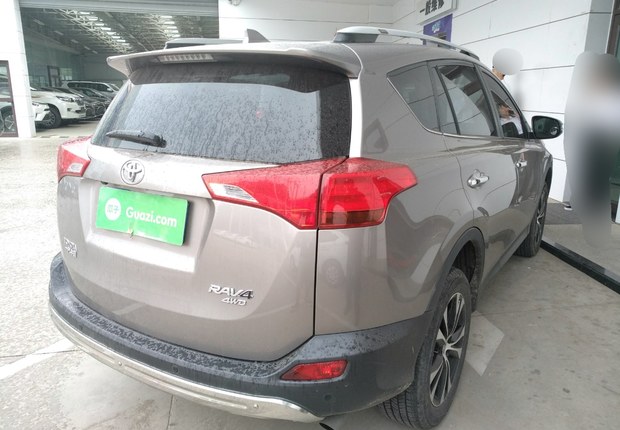 丰田RAV4 2015款 2.5L 自动 四驱 精英版 (国Ⅴ) 