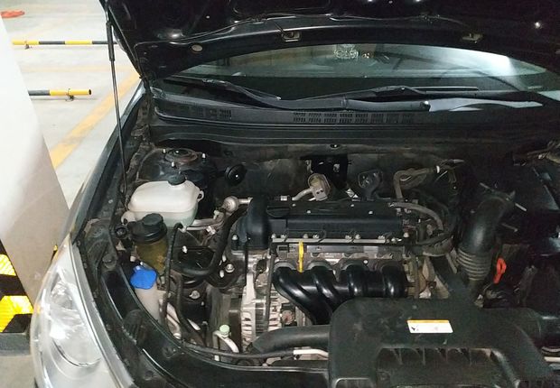 现代悦动 2011款 1.6L 自动 舒适型 (国Ⅳ) 