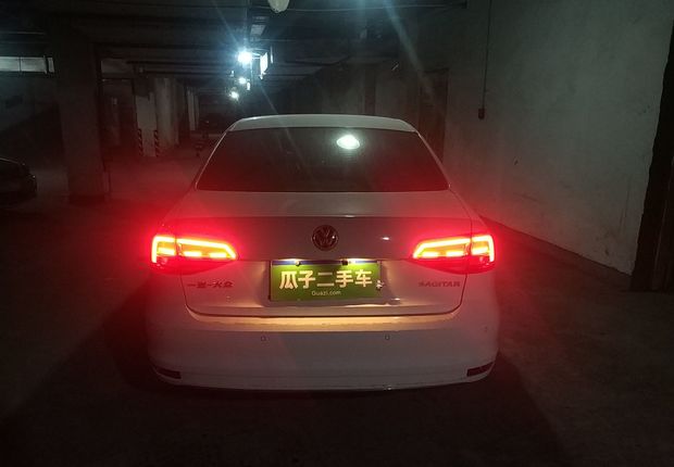 大众速腾 2015款 1.6L 自动 舒适型 (国Ⅴ) 