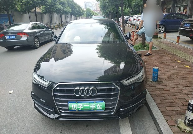 奥迪A6L 35TFSI 2018款 2.0T 自动 运动型30周年纪念版 (国Ⅴ) 