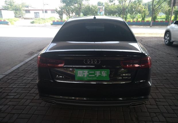 奥迪A6L 35TFSI 2018款 2.0T 自动 典藏版 (国Ⅴ) 