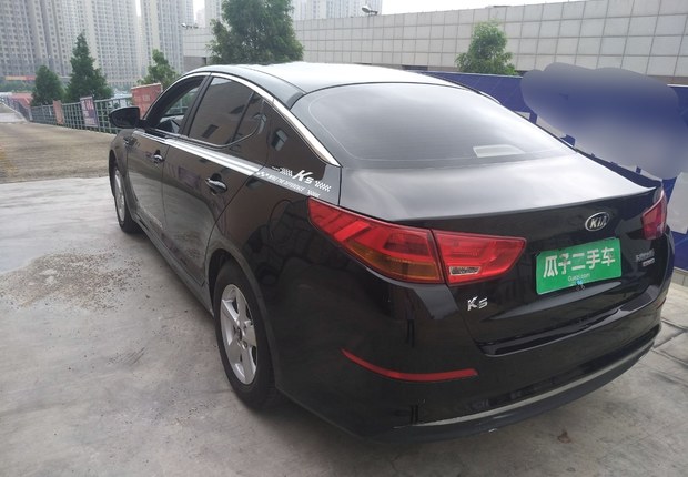 起亚K5 2015款 2.0L 自动 GL (国Ⅴ) 