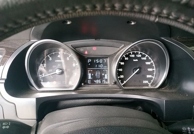 众泰T600 2016款 2.0T 自动 前驱 尊贵型 (国Ⅳ) 