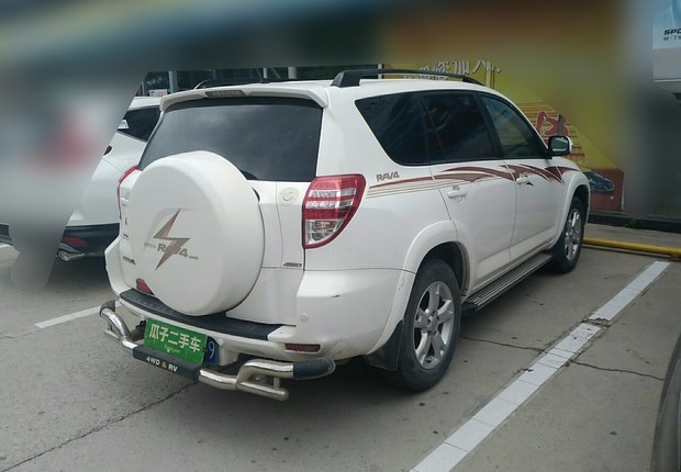 丰田RAV4 2011款 2.4L 自动 四驱 豪华型 (国Ⅳ) 