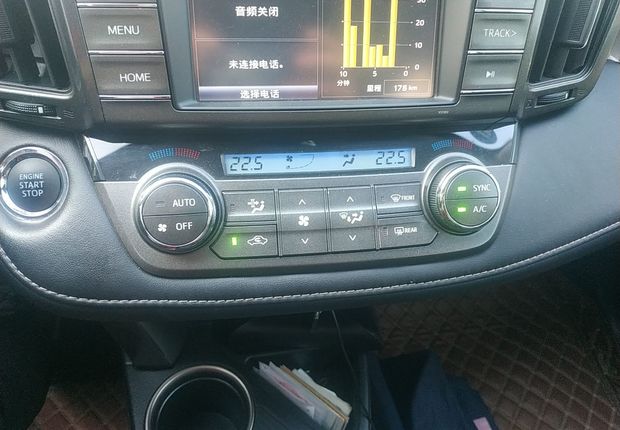 丰田RAV4 2013款 2.0L 自动 四驱 新锐型 (国Ⅳ) 