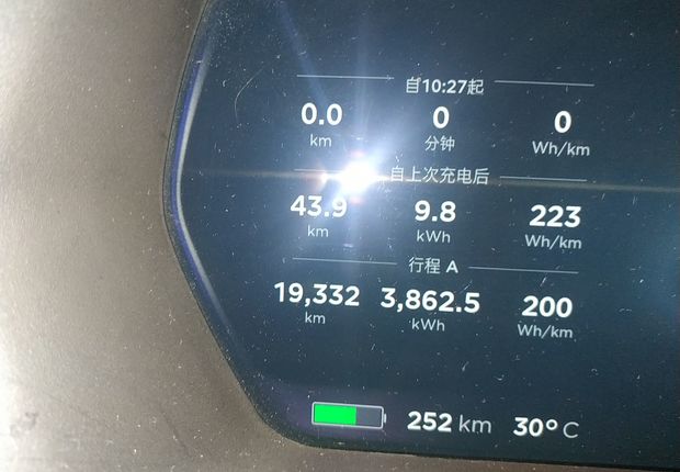 特斯拉MODEL S [进口] 2016款 自动 90D 纯电动 