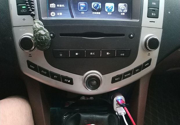 比亚迪S6 2014款 2.0L 手动 前驱 豪华型 (国Ⅳ) 