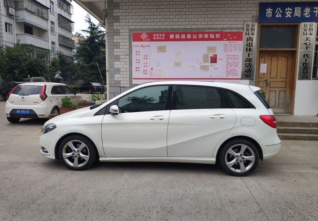 奔驰B级 B200 [进口] 2012款 1.6T 自动 汽油 