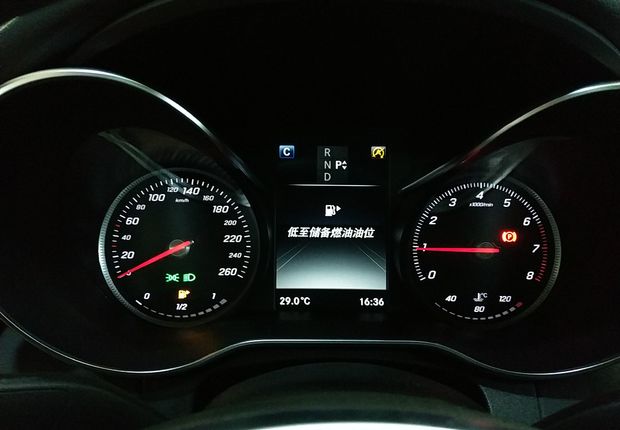 奔驰C级 C200 2017款 2.0T 自动 运动版 (国Ⅴ) 