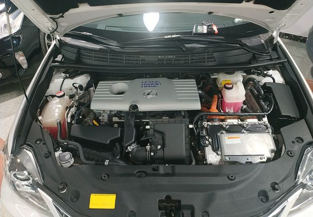 雷克萨斯CT 200h [进口] 2014款 1.8L 自动 精英版双色 