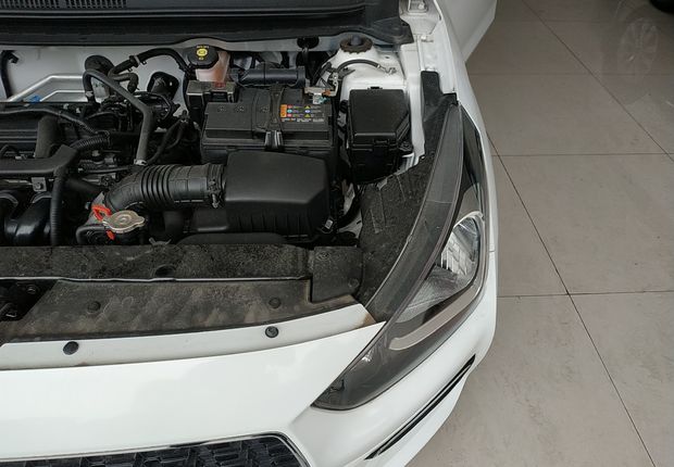 现代瑞纳 2017款 1.4L 自动 4门5座三厢车 跃享版 (国Ⅴ) 