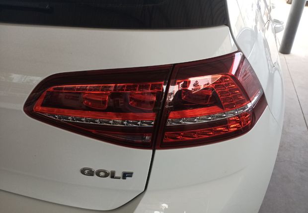 大众高尔夫 2017款 1.6L 自动 汽油 舒适百万辆纪念版 (国Ⅴ) 
