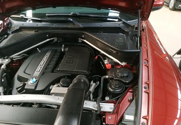 宝马X6 35i [进口] 2013款 3.0T 自动 四驱 汽油 