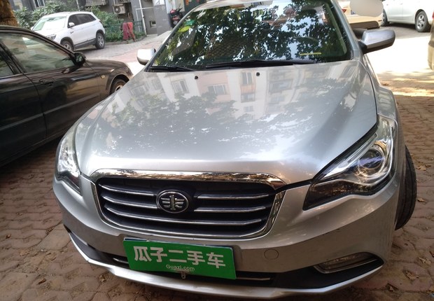 奔腾B50 2013款 1.6L 手动 豪华型 (国Ⅳ) 