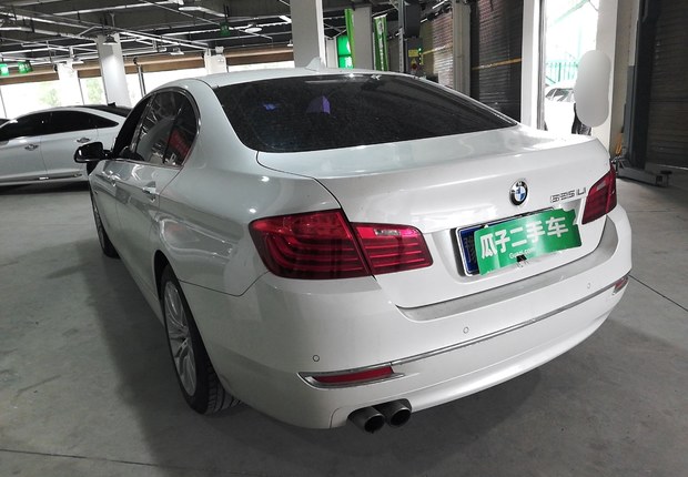 宝马5系 525Li 2017款 2.0T 自动 汽油 豪华设计套装 (国Ⅴ) 