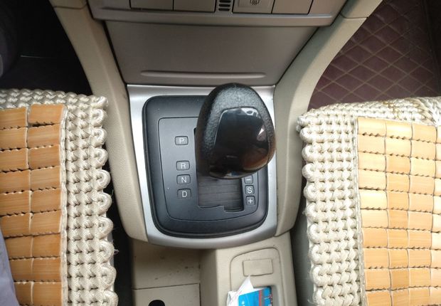 福特福克斯 2012款 1.8L 自动 三厢轿车 经典基本型 (国Ⅳ) 