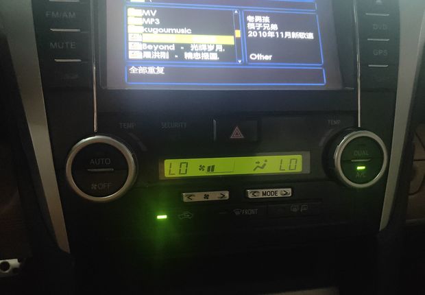 丰田凯美瑞 2012款 2.0L 自动 耀动版 (国Ⅳ) 