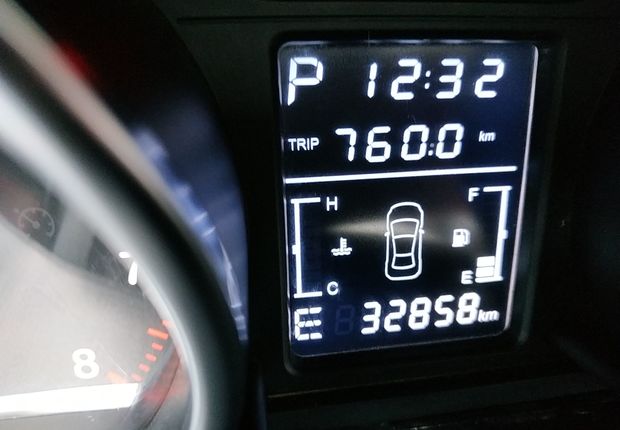 众泰T600 2015款 2.0T 自动 前驱 豪华型 (国Ⅳ) 