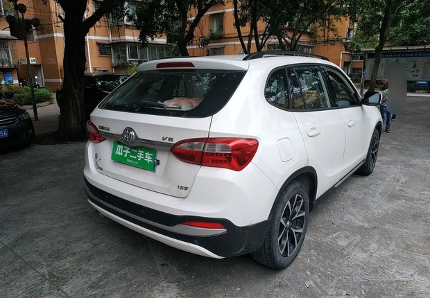 中华V5 2014款 1.5T 自动 前驱 运动型 (国Ⅴ) 