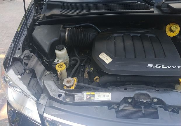 克莱斯勒大捷龙 [进口] 2013款 3.6L 自动 6座 豪华版 